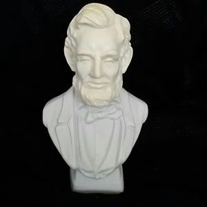 Vintage Avon fragrance collector bottle-  Bust